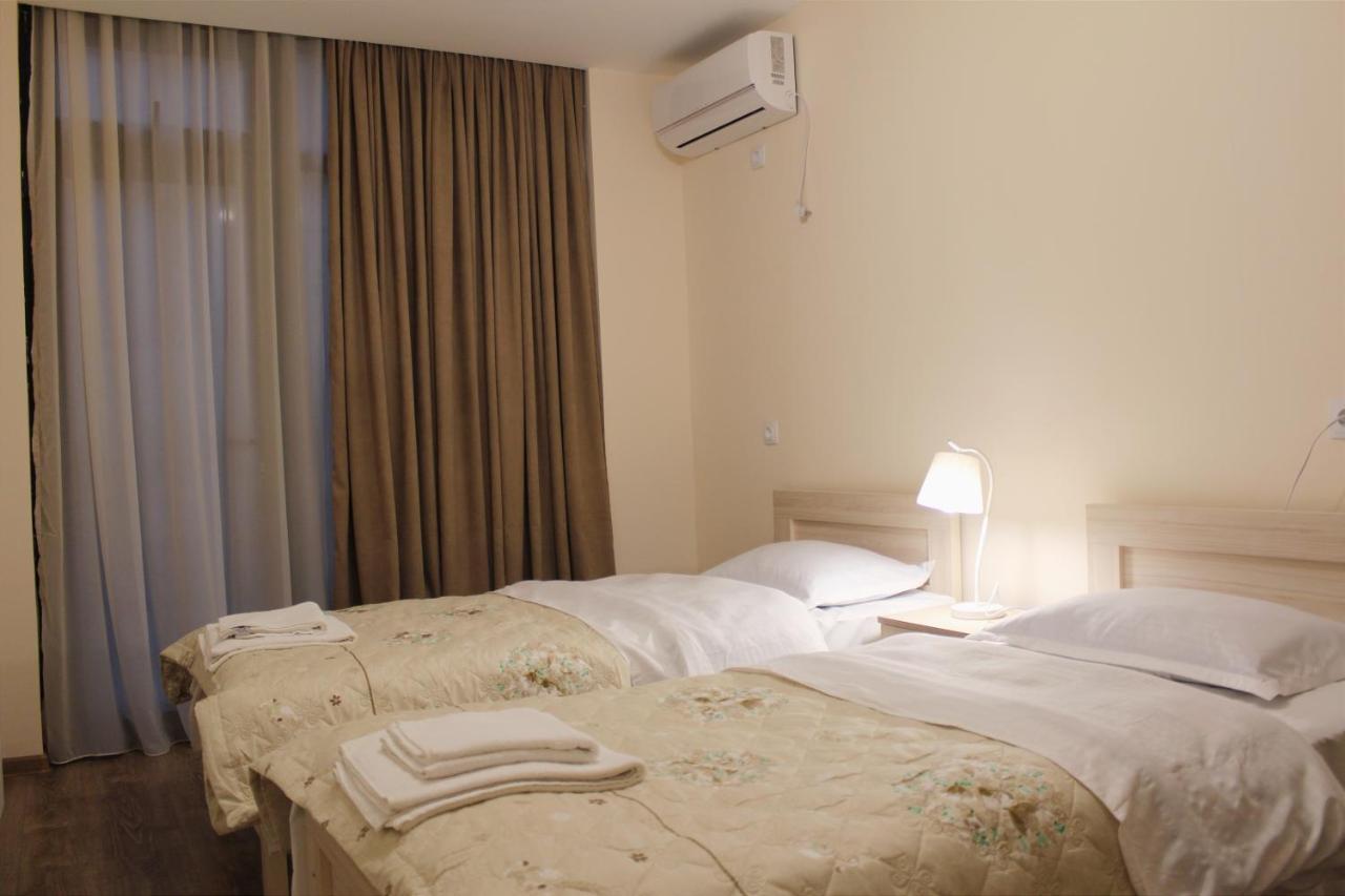 Nitsa Guest House Gori Dış mekan fotoğraf