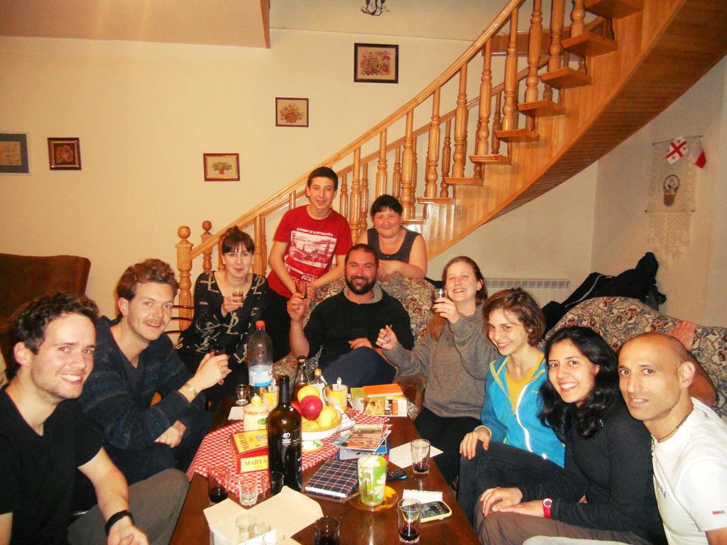 Nitsa Guest House Gori Dış mekan fotoğraf